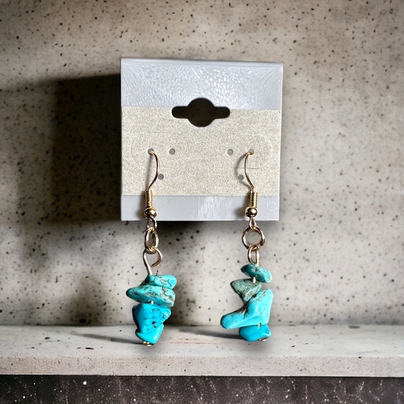 Brand new stone dangle drop hook earrings turquoise - Picture 1 of 2